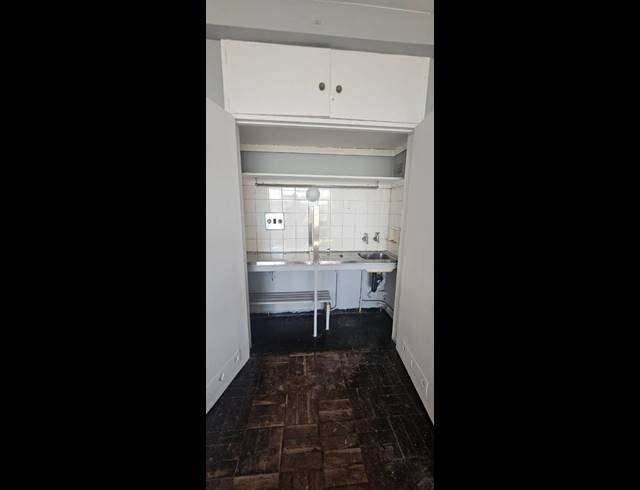1 BEDROOM PROPERTY TO RENT IN PARKTOWN